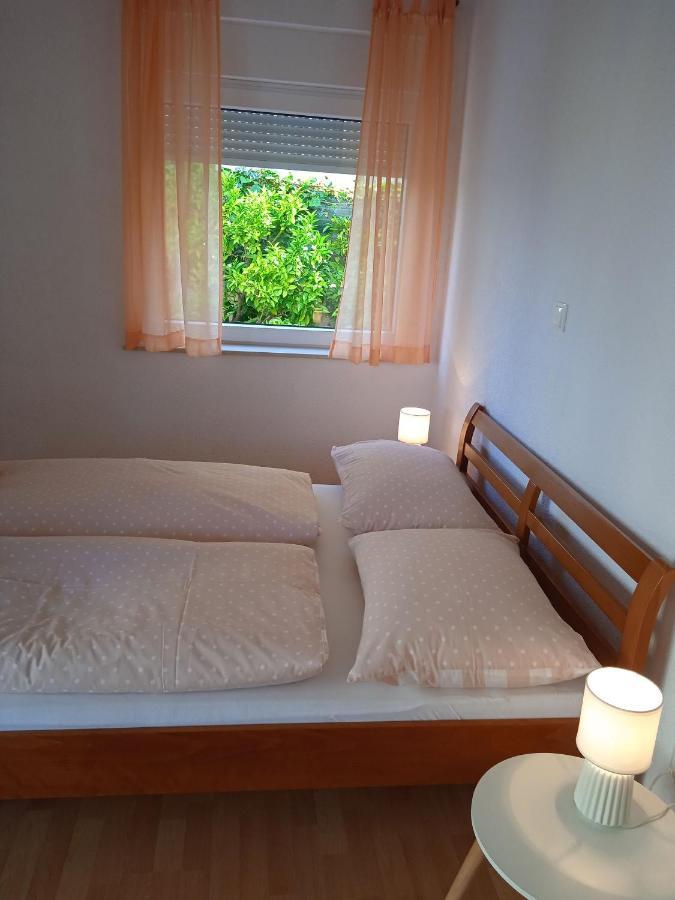 Apartments Blazenka Trogir Exterior photo